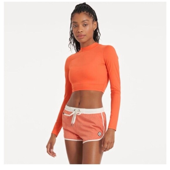 VUORI Dune Crop Swim Top Size XS Grapefruit Orange NEW Long Sleeve Rash Guard - Picture 2 of 10